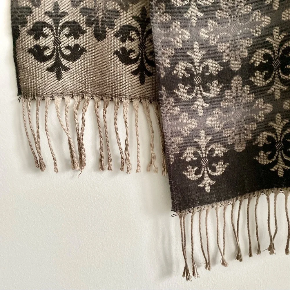 Johnston & Murphy Reversible Scarf